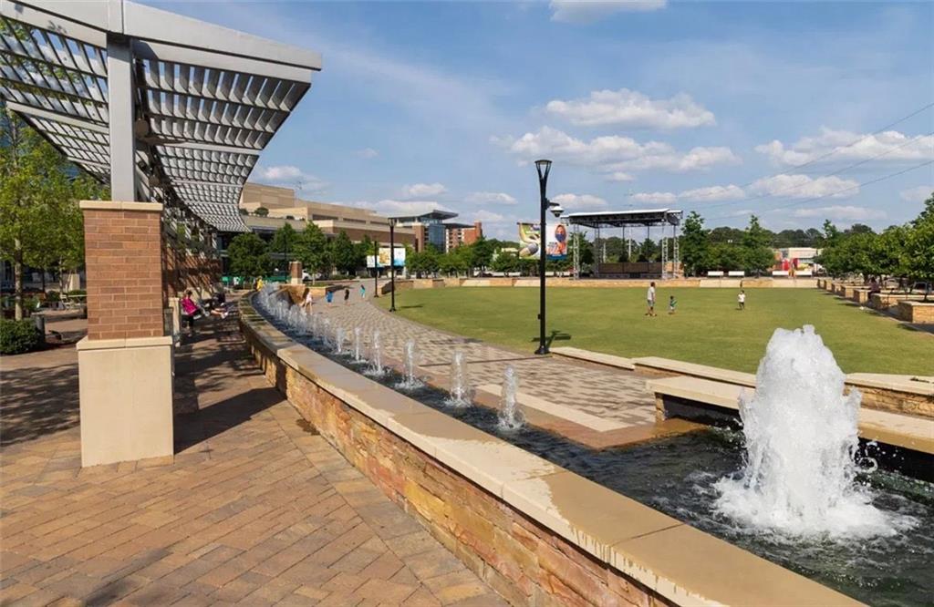 5635 Lake Forrest Drive