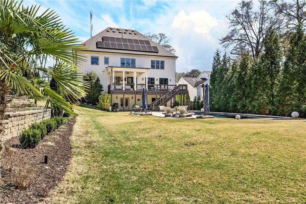 2838 Redding Road NE