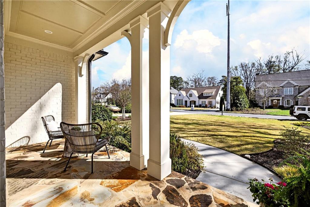 2838 Redding Road NE