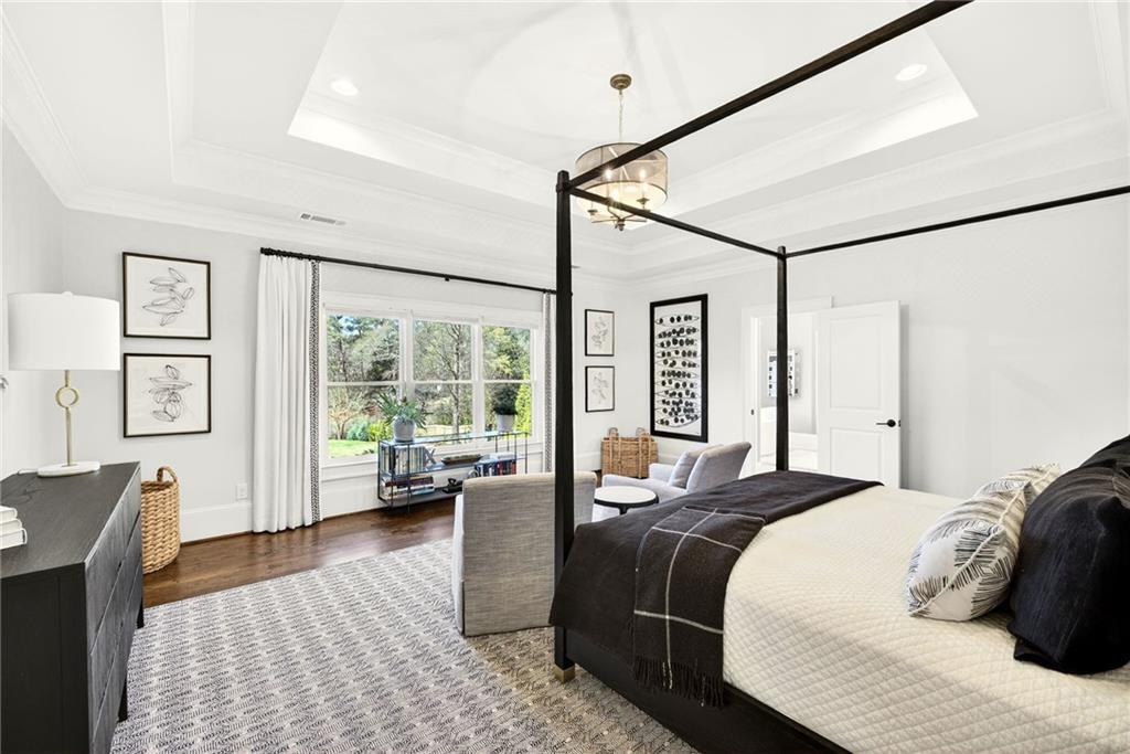 2838 Redding Road NE