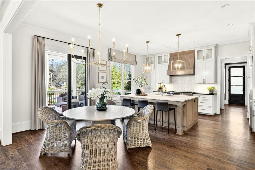 2838 Redding Road NE