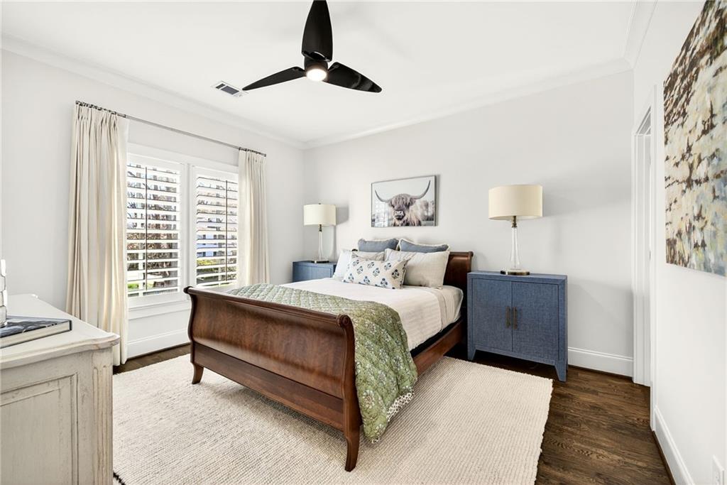 2838 Redding Road NE