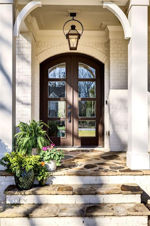 2838 Redding Road NE