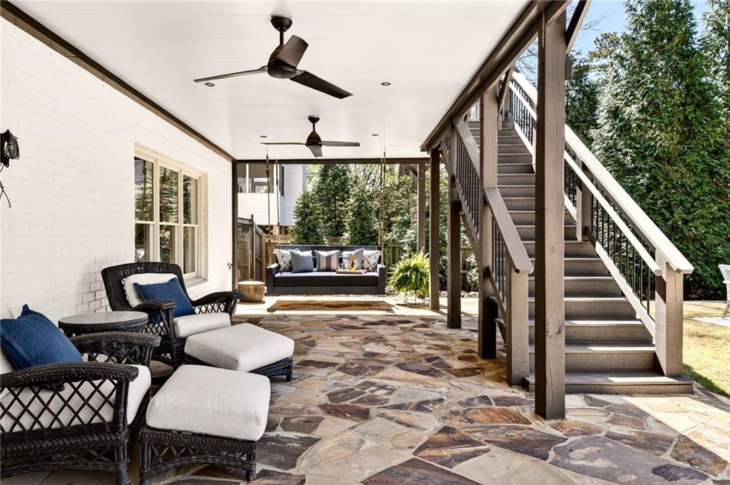 2838 Redding Road NE