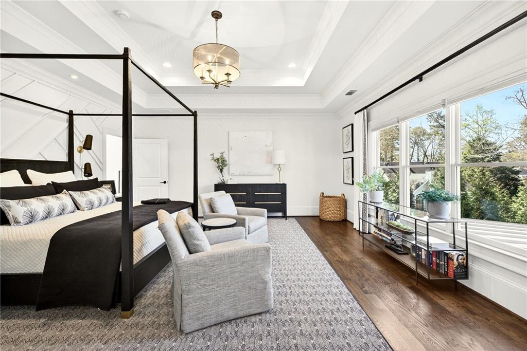 2838 Redding Road NE