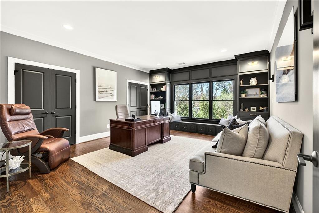 2838 Redding Road NE