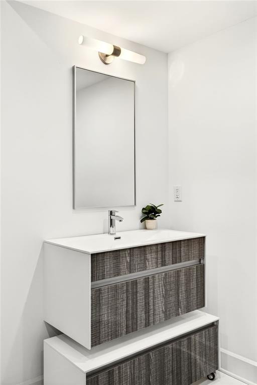 2838 Redding Road NE