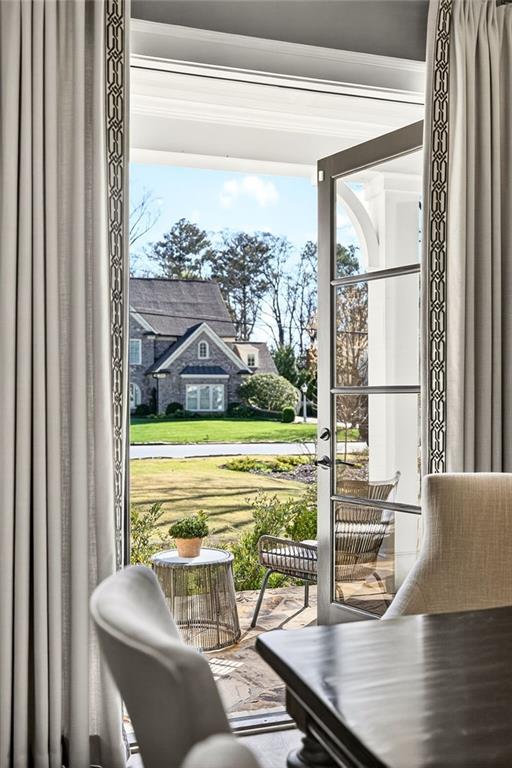 2838 Redding Road NE