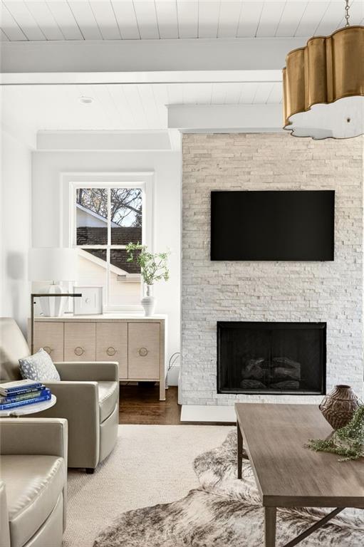 2838 Redding Road NE