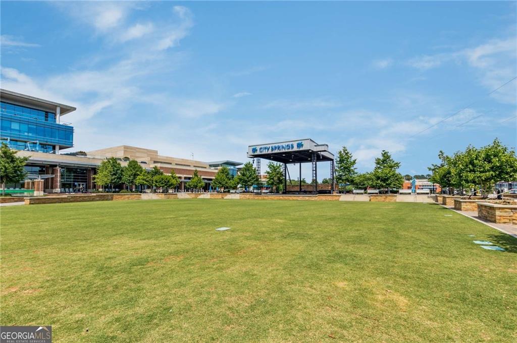 5635 Lake Forrest Drive