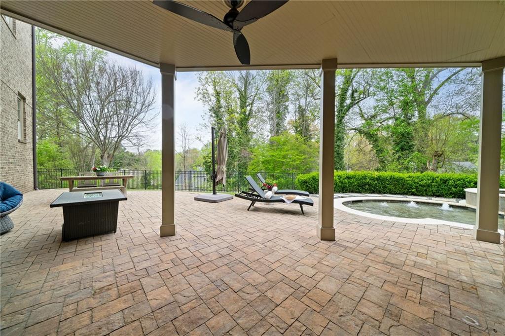 1950 Bennetts Point Drive