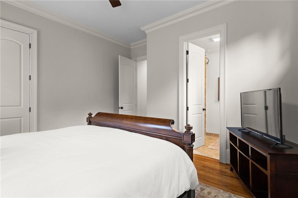 1950 Bennetts Point Drive