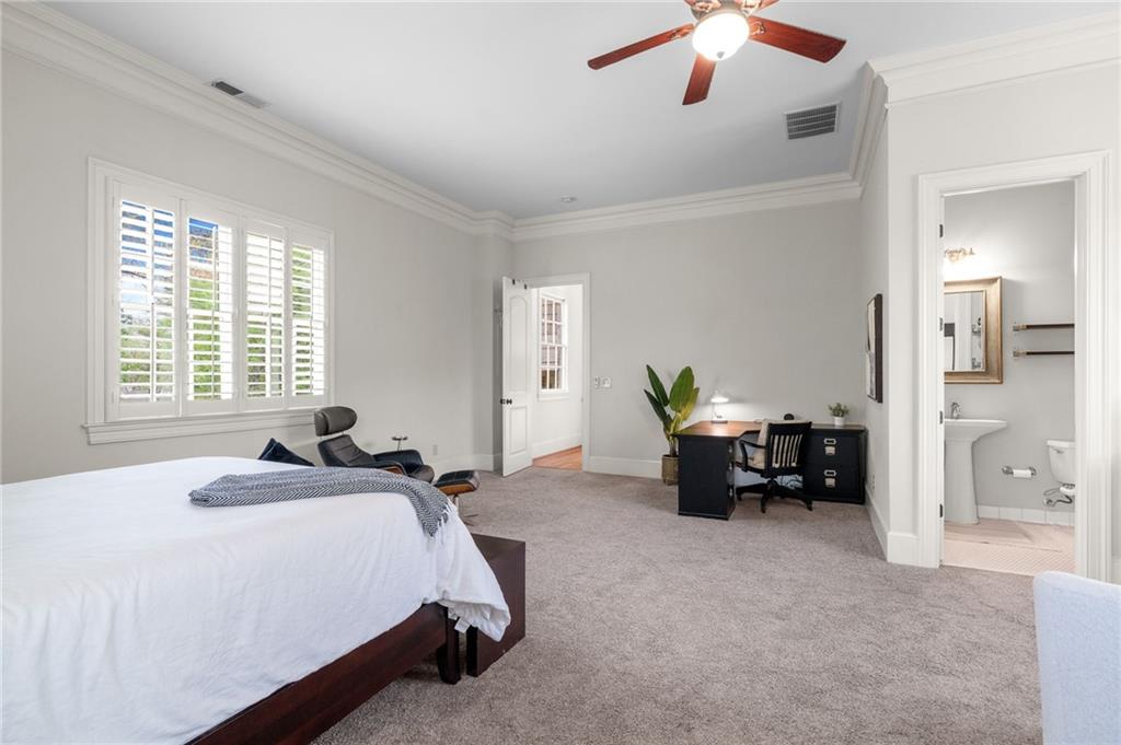 1950 Bennetts Point Drive