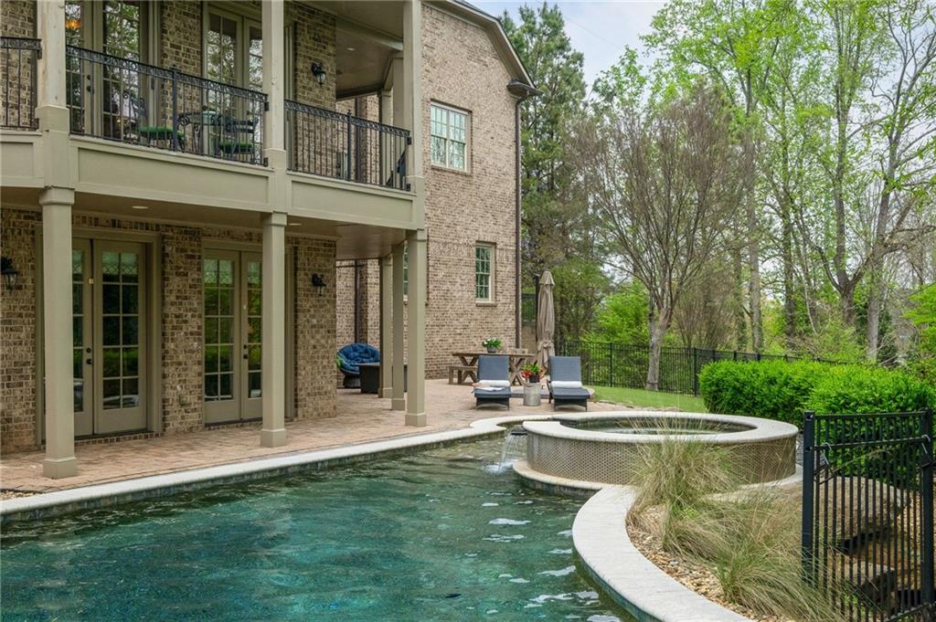 1950 Bennetts Point Drive