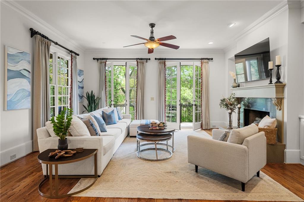 1950 Bennetts Point Drive