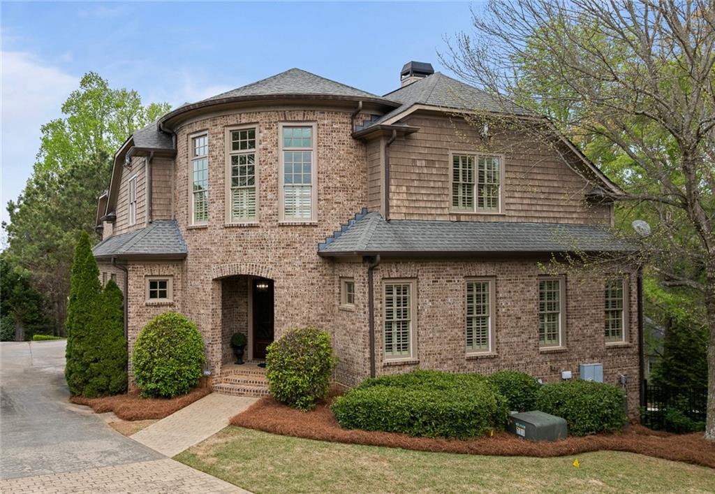 1950 Bennetts Point Drive