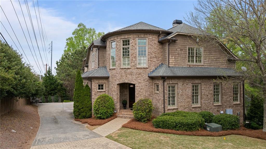 1950 Bennetts Point Drive