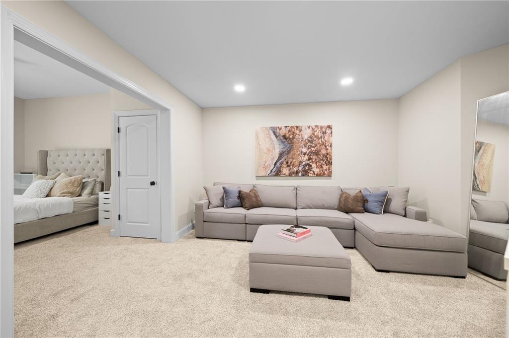 1950 Bennetts Point Drive