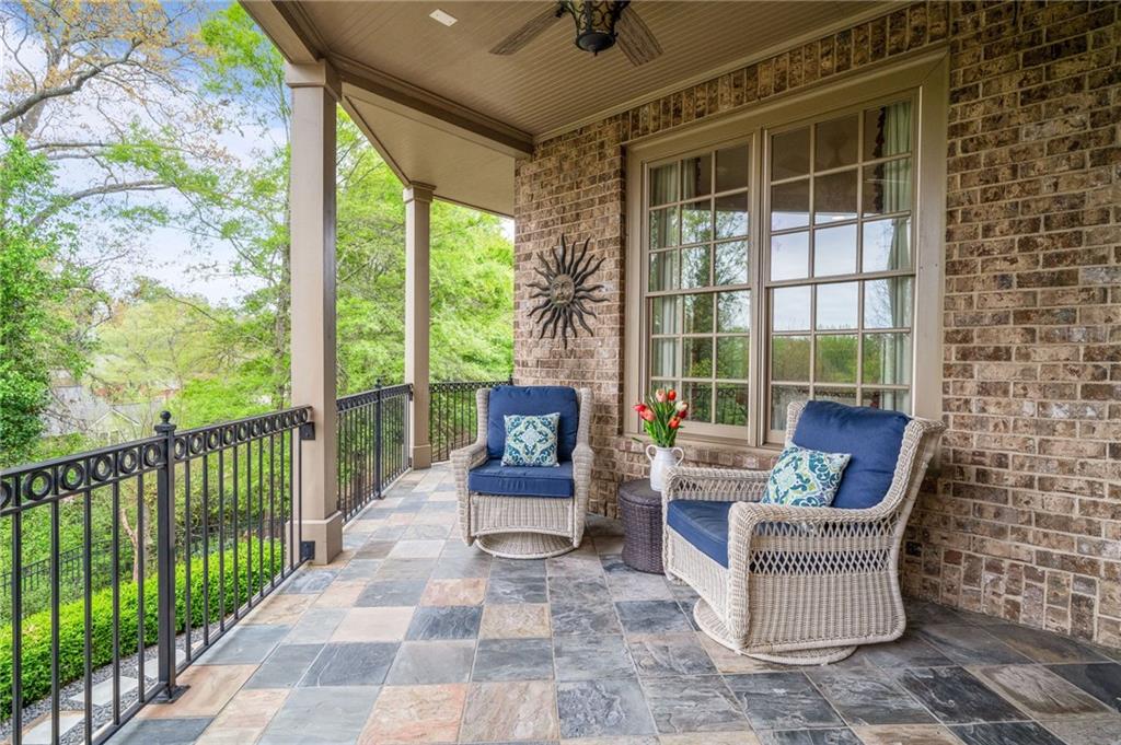 1950 Bennetts Point Drive