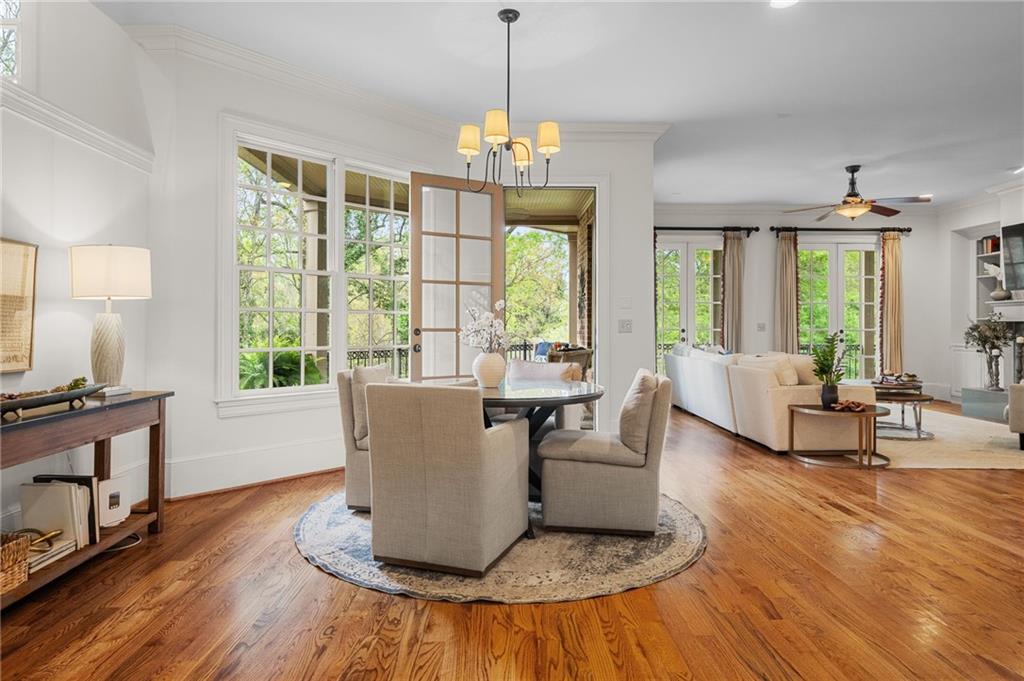 1950 Bennetts Point Drive