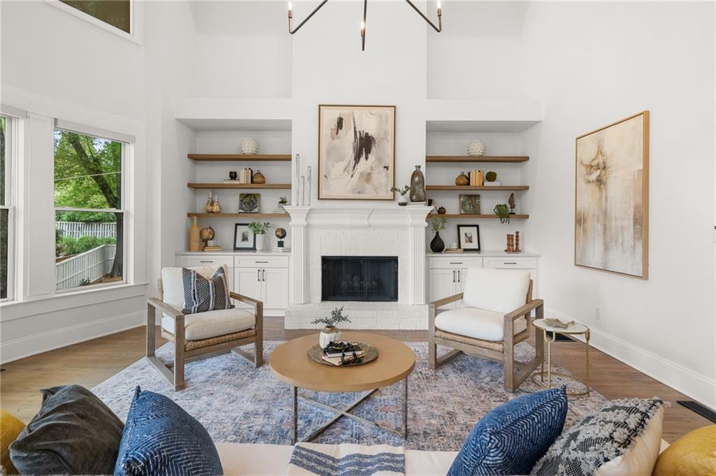 1210 Pine Grove Avenue NE