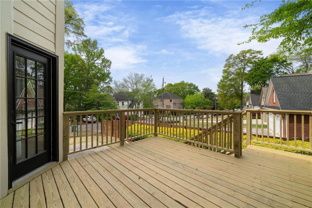 1210 Pine Grove Avenue NE