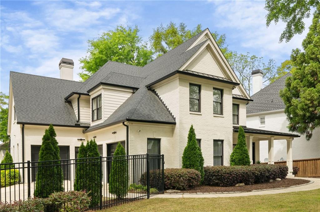 1210 Pine Grove Avenue NE