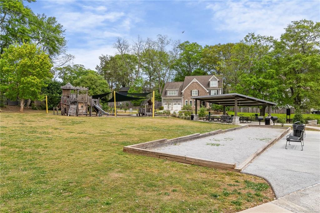 1210 Pine Grove Avenue NE