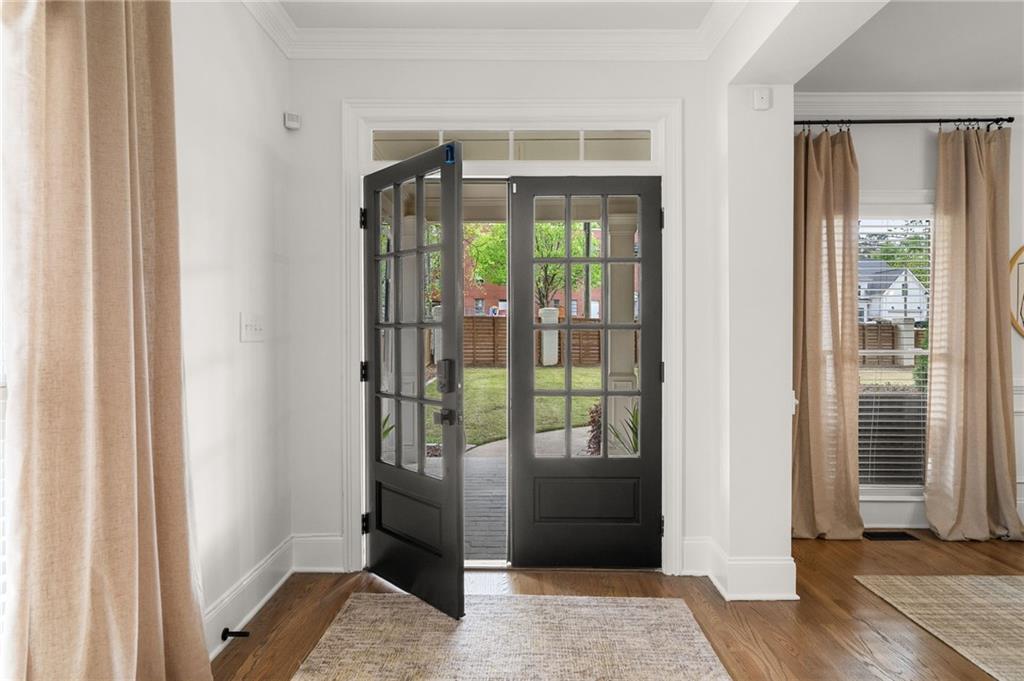 1210 Pine Grove Avenue NE