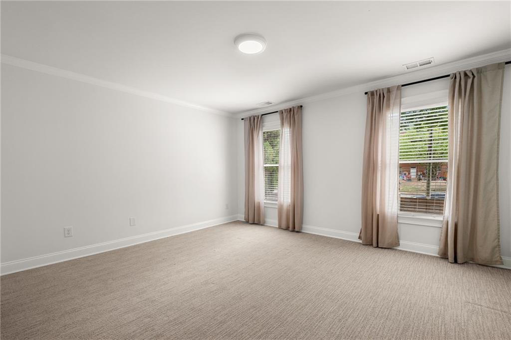 1210 Pine Grove Avenue NE