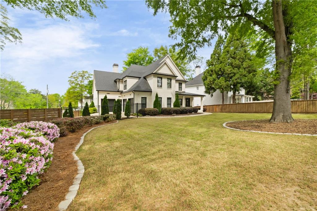 1210 Pine Grove Avenue NE