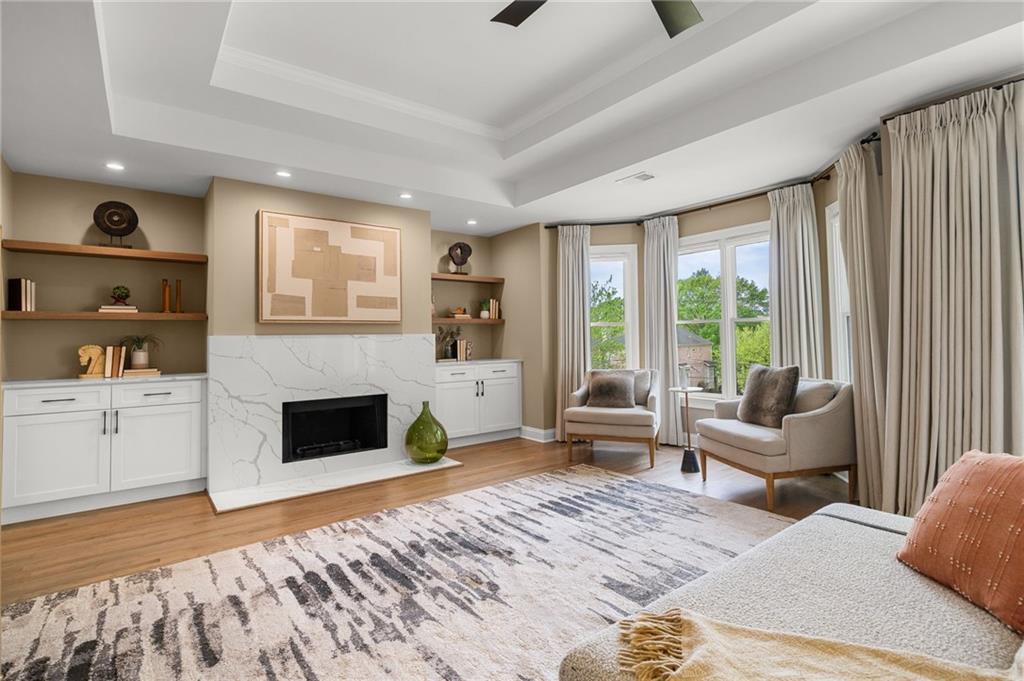 1210 Pine Grove Avenue NE