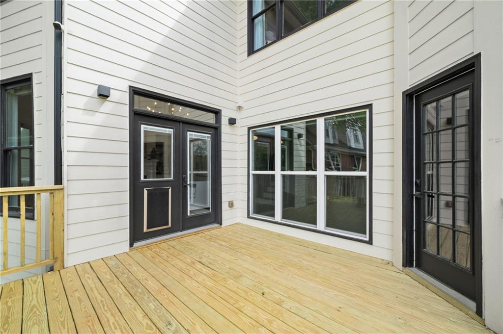 1210 Pine Grove Avenue NE