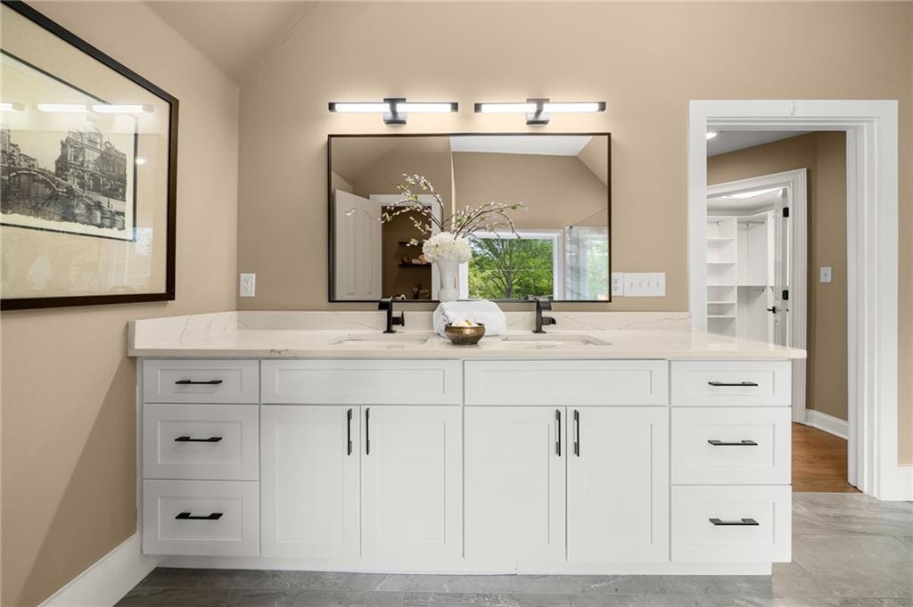 1210 Pine Grove Avenue NE