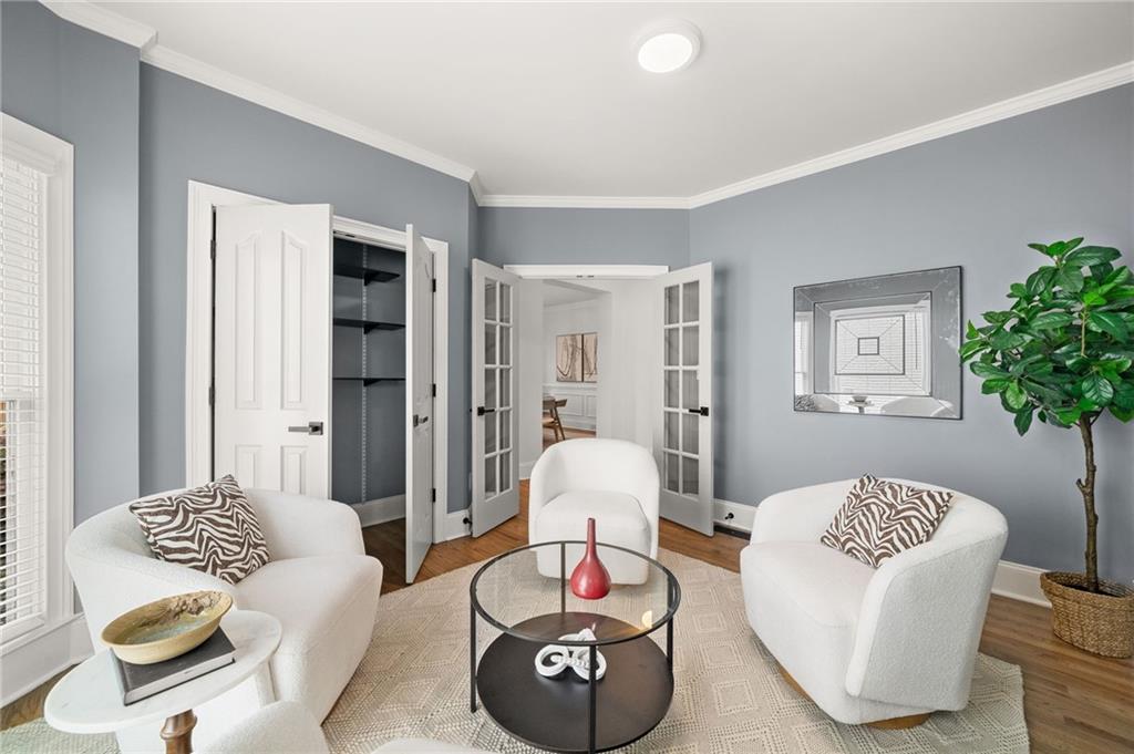 1210 Pine Grove Avenue NE