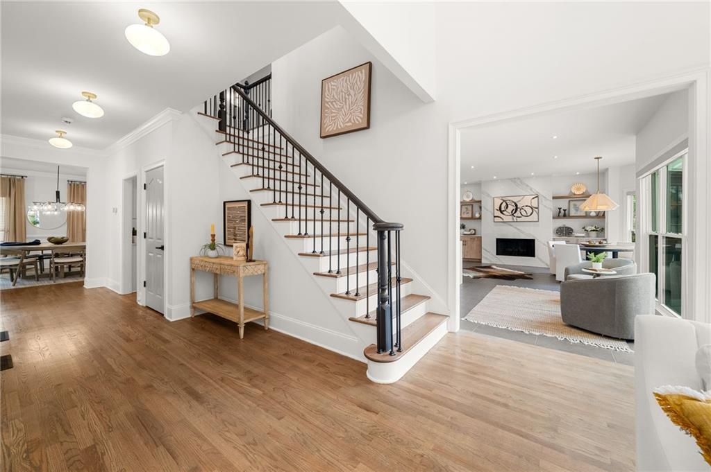 1210 Pine Grove Avenue NE