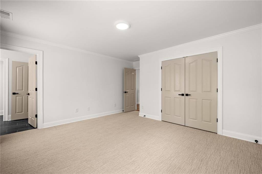 1210 Pine Grove Avenue NE