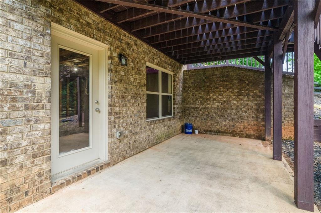 1715 Bates Road
