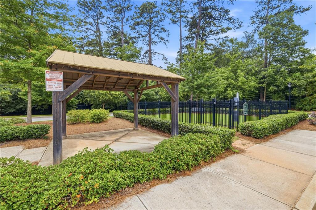 803 Belrose Drive SE