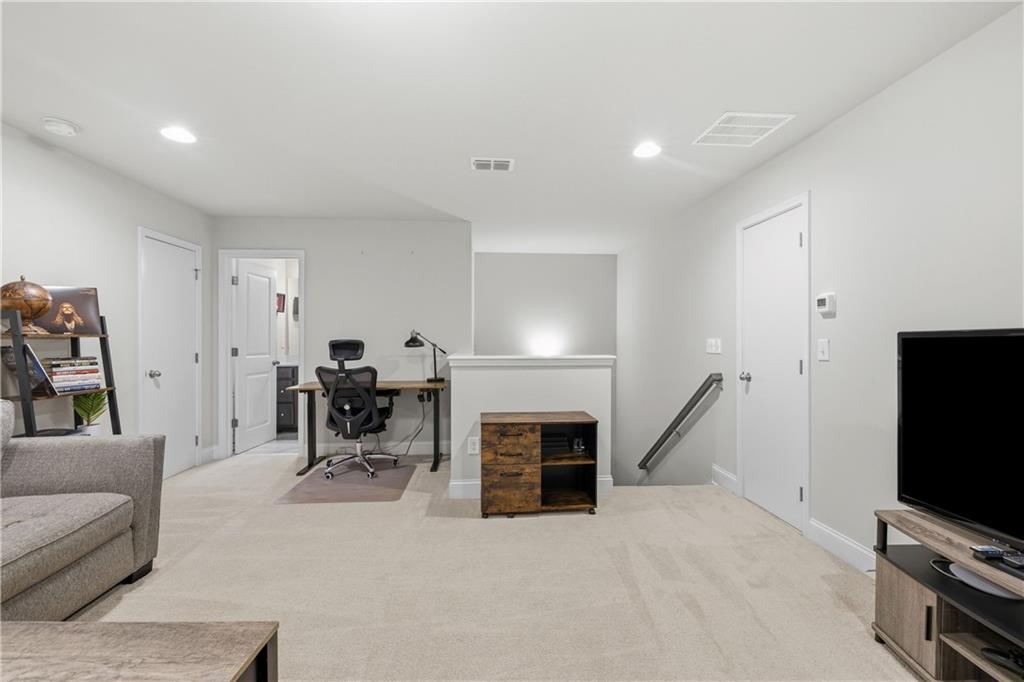 803 Belrose Drive SE
