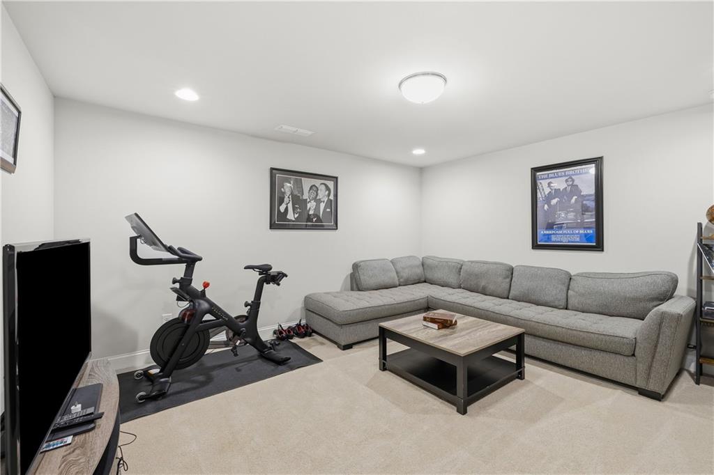 803 Belrose Drive SE