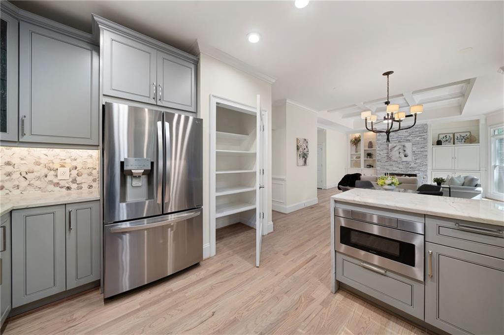 2599 Brookline Circle