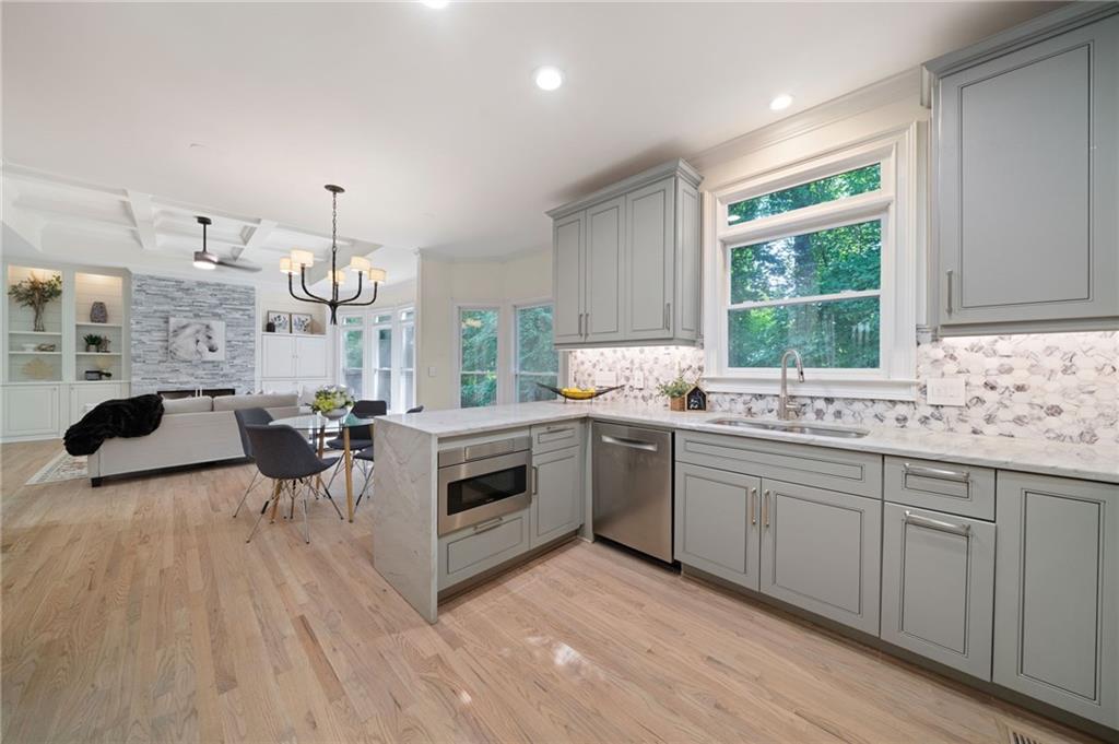 2599 Brookline Circle