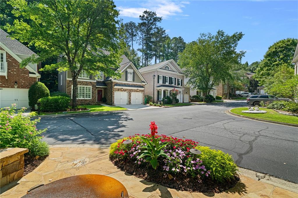 2599 Brookline Circle