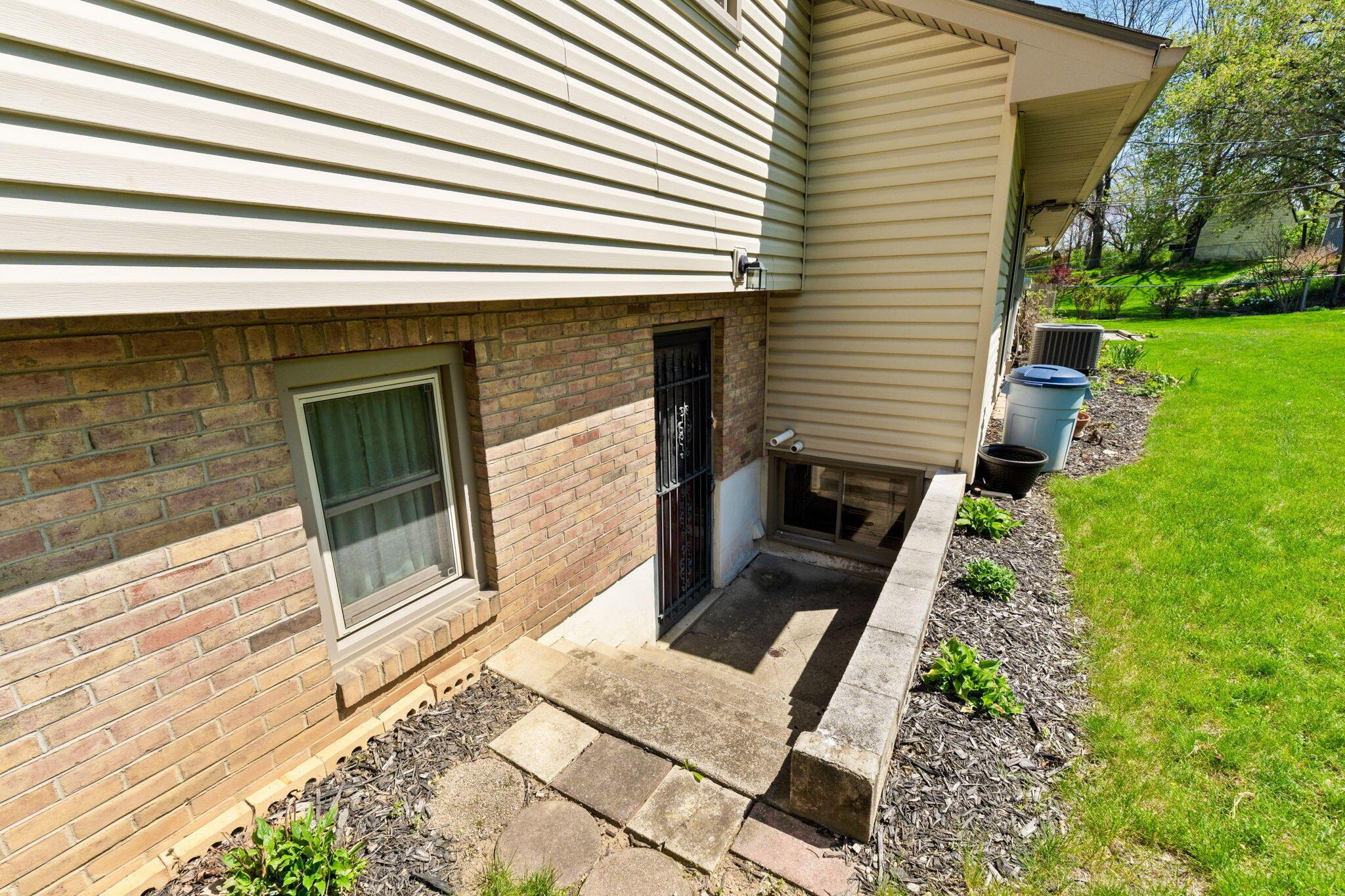593 Garrett Drive