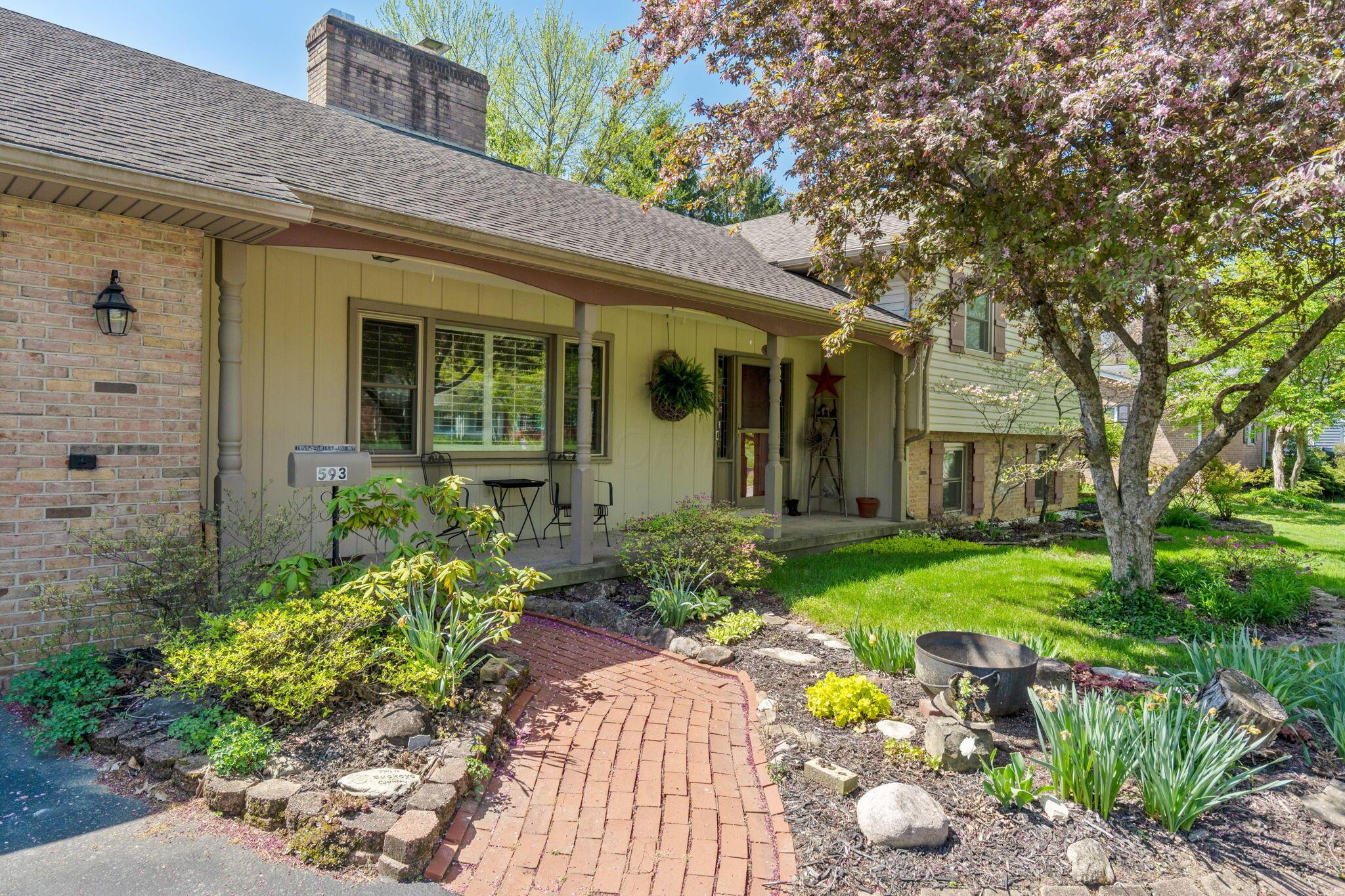 593 Garrett Drive