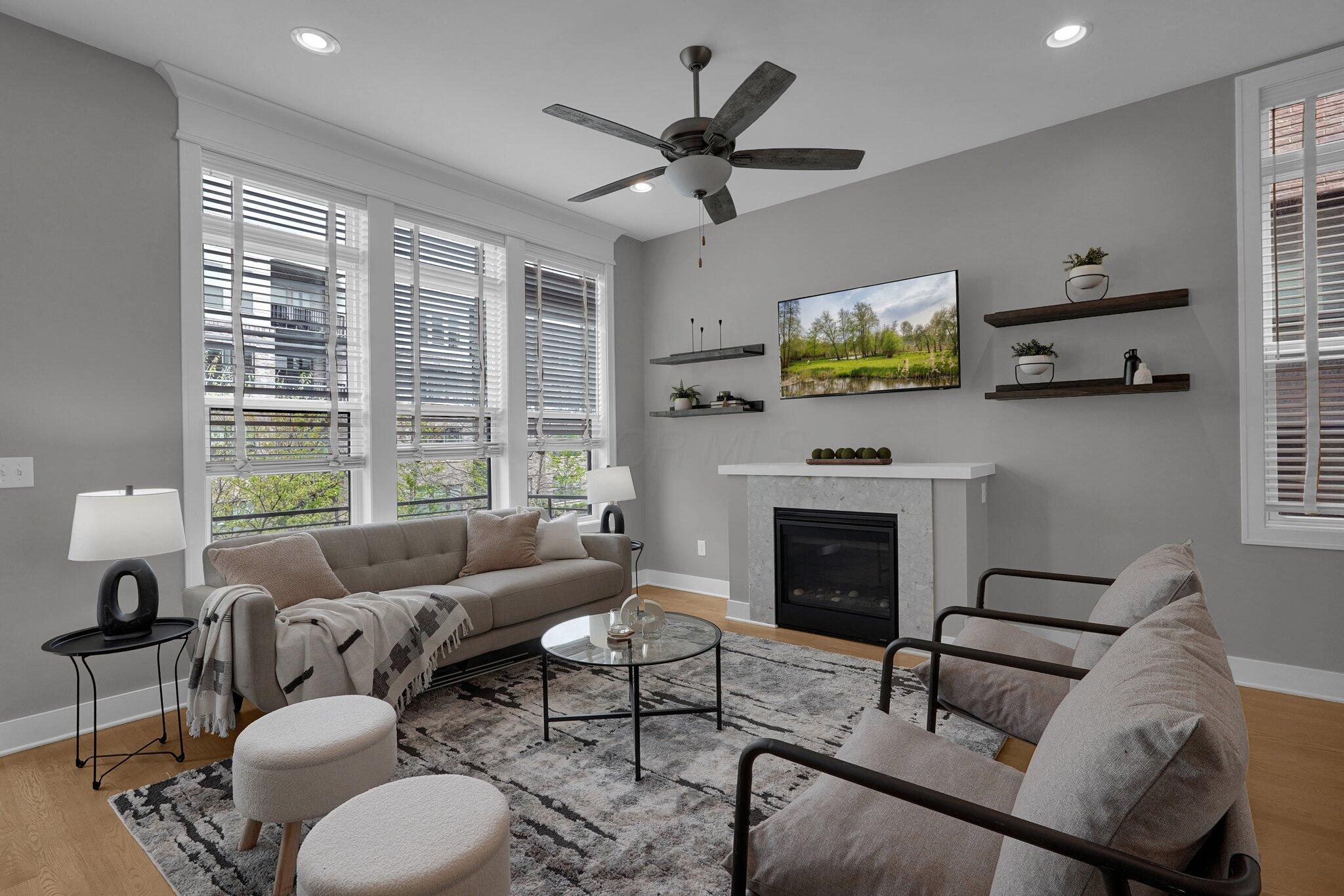 754 N 6TH Street