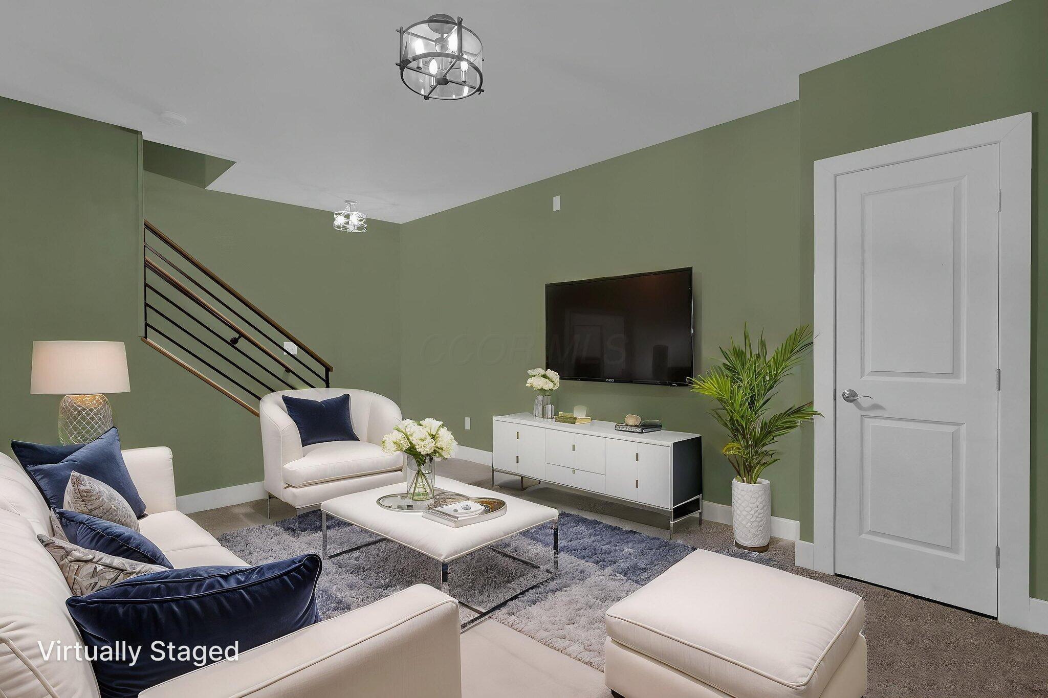 754 N 6TH Street