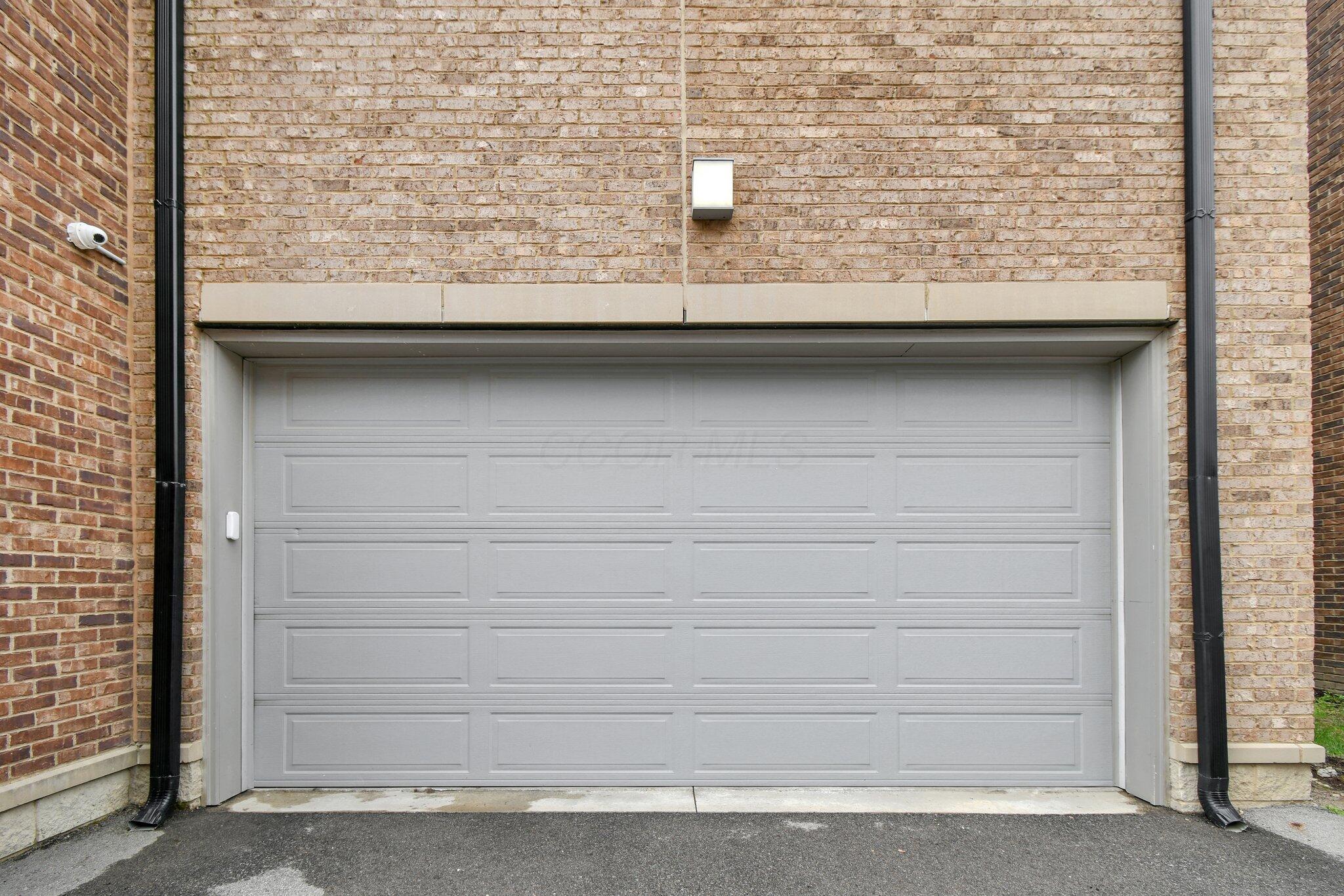 754 N 6TH Street