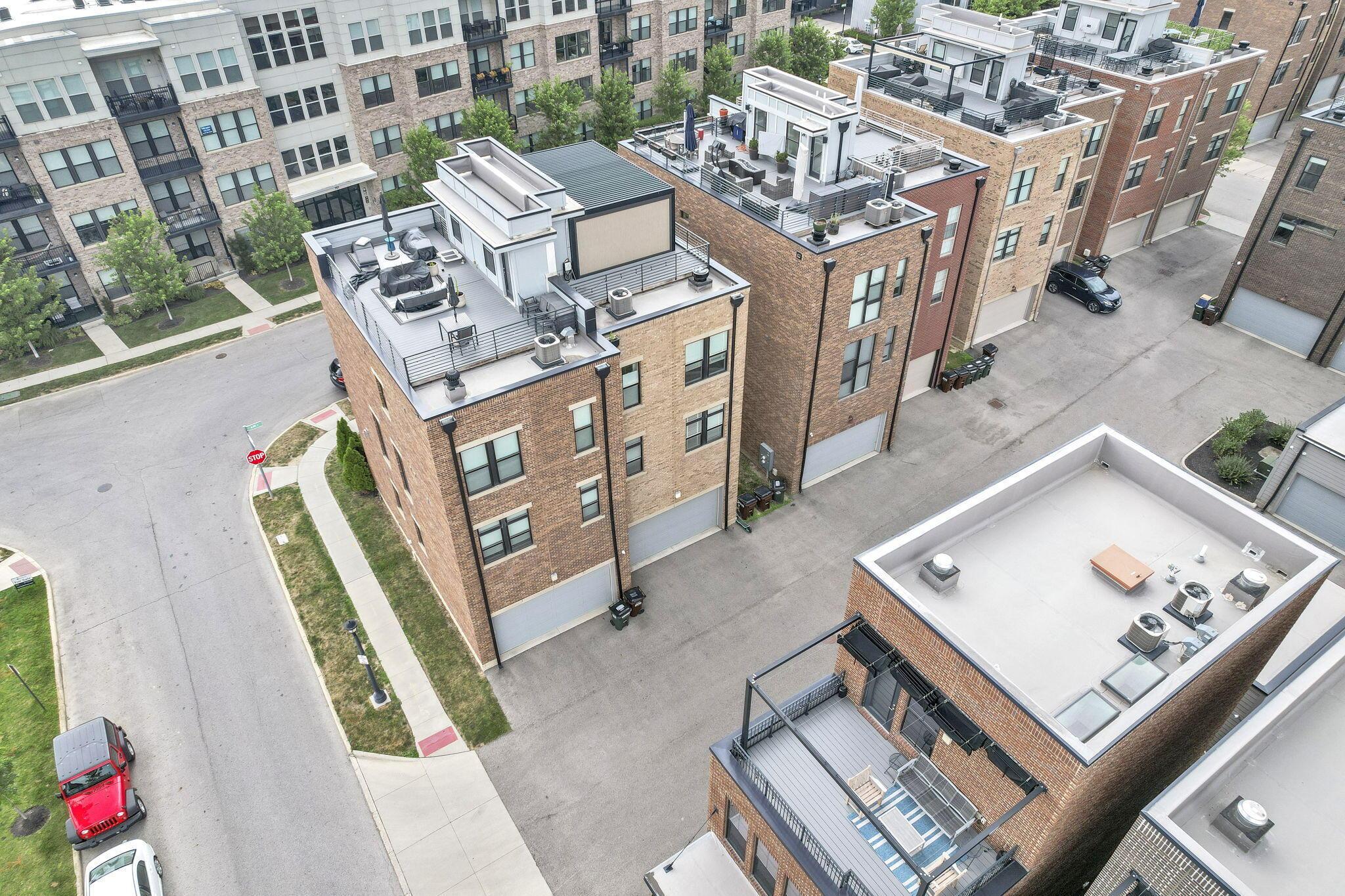 754 N 6TH Street